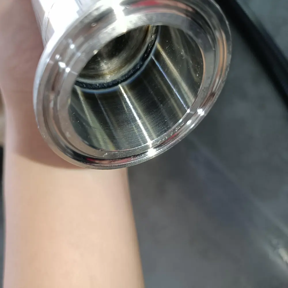 Clean pipe inner wall forming welding